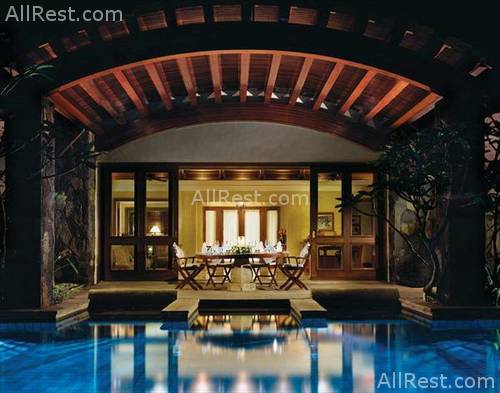 One & Only Le Saint Geran 21